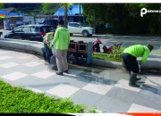 Meski Terik Dan Hujan, Petugas Kebersihan Tetap Bekerja Optimal