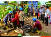 Momen HUT Bhayangkara ke-79, Polres Berau Bangun Sumur Bor di Masjid Al-Islam Gunung Tabur