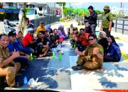 DLHK Rapat Outdoor Bahas Kebersihan Pedistrian Tepian Segah Bareng Pedagang
