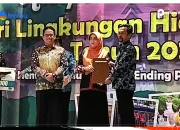 Hari Lingkungan Hidup Se Dunia 2025, Pemkab Berikan Penghargaan Kepada Elemen Yang Peduli Lingkungan