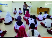 Bhabinkamtibmas Tabalar Ulu Sosialisasi Bahaya Kenakalan Remaja Ke Siswa SDN 01 Tabalar Ulu