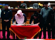 Pemkab Dan DPRD Berau Sahkan Empat Perda