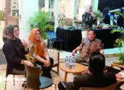 Syarifatul Ajak Masyarakat Berau Tidak Membuang Sampah Ke Sungai